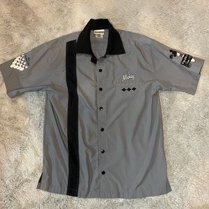 WDW. DISNEY. Mens bowling shirt. Small. Loose fit. Gray.